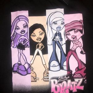 Bratz original group of 4 t shirt